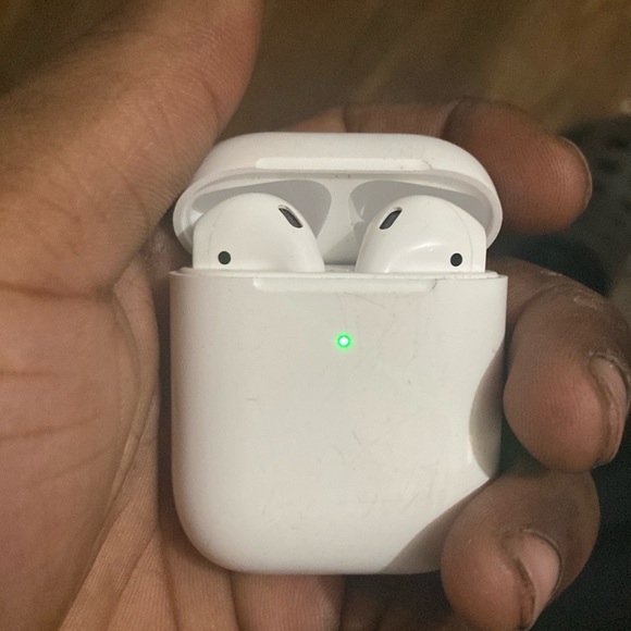 AirPods gen 2 brand new